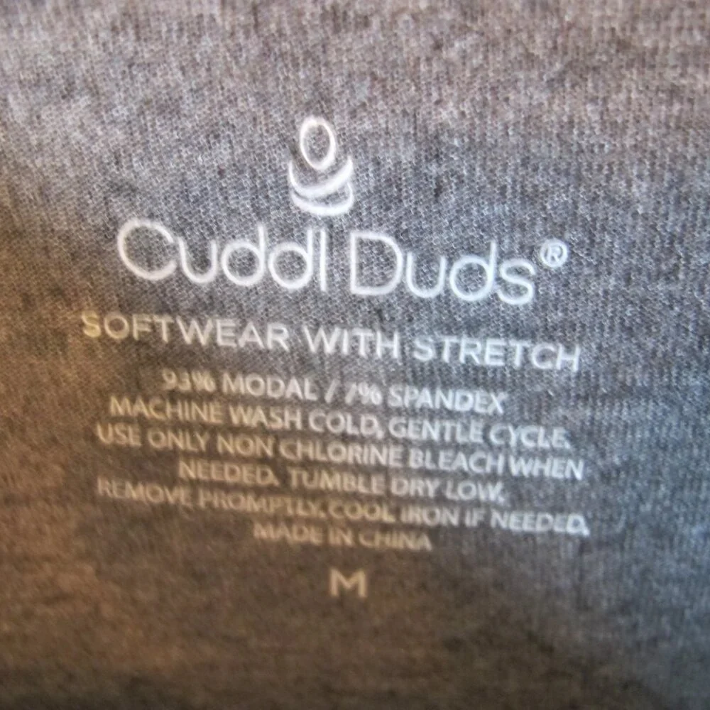 Cuddle Duds Long Sleeve T softwear with Stretch Size Medium Gray and Black - Picture 2 of 3